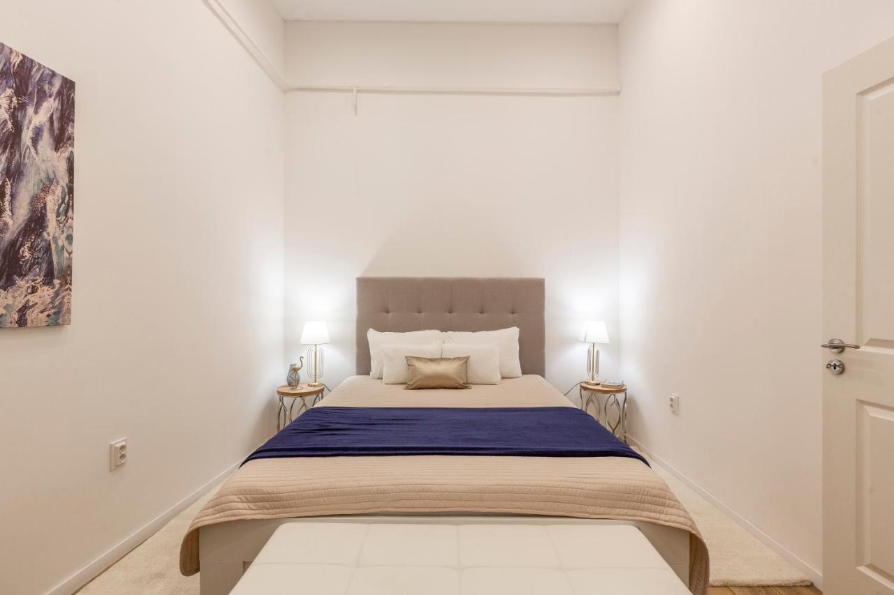 Stylish Luxury Apartment By Anna Budapest Exteriör bild